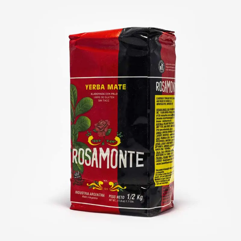 Pacote vermelho e preto da Rosamonte em 45º. Erva-mate Argentina. 500g em fundo cinza claro.