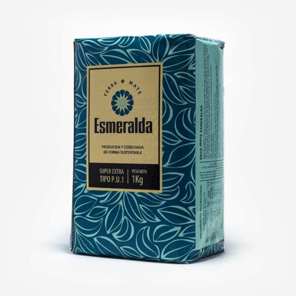 Erva-mate Esmeralda 1 quilo padrão uruguaio. Erva-mate com pacote azul e folhas de erva mate desenhas em azul claro. Rótulo pardo no centro. Em escrito: Erva-mate Esmeralda, 1 quilo