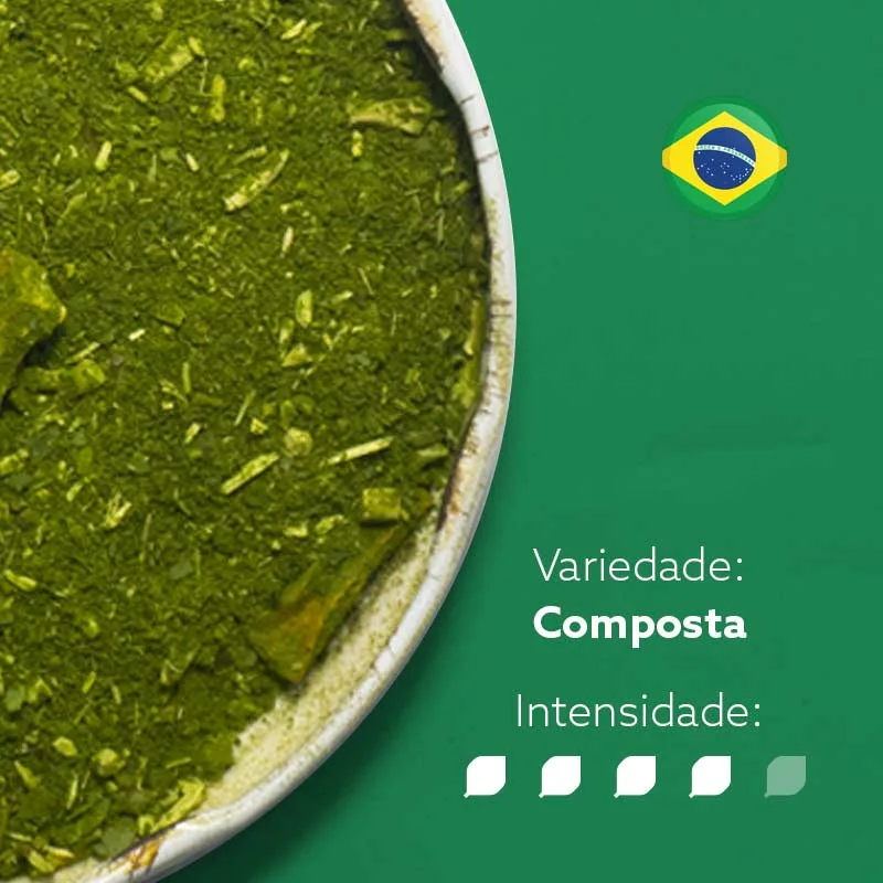 Erva-mate Mate Nativo composta com laranja e menta em recipiente metálico ocupando metade esquerda da imagem. Fundo verde escuro e bandeira do Brasil circular no canto superior direito. Em escrito: Varidade composta com intensidade nível 4 de 5.
