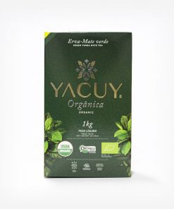 Caixa da Erva-matete Yacuy Orgânica padrão Chimarrão em fundo branco. Caixa verde escura com os dizeres: Yacuy Orgânica 1 quilograma peso líquido. Erva-mate com 3 selos de produto orgânico.