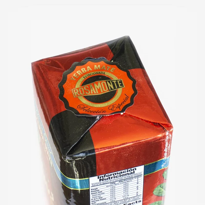Erva-mate Rosamonte Seleção Especial em fundo branco. Erva-mate descansada argentina importada. Produto 500 gramas. Pacote metade vermelho e metade preto, com fontes douradas.